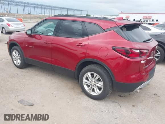 2021 Chevrolet Blazer LT z VIN 3GNKBCR46MS555535, wystawiony jako IAAI lot #42459015 z przebiegiem 34 848 mil mil oraz . Historia ofert i sprzedaży dostępna na DreamBid. Obrazek 3.