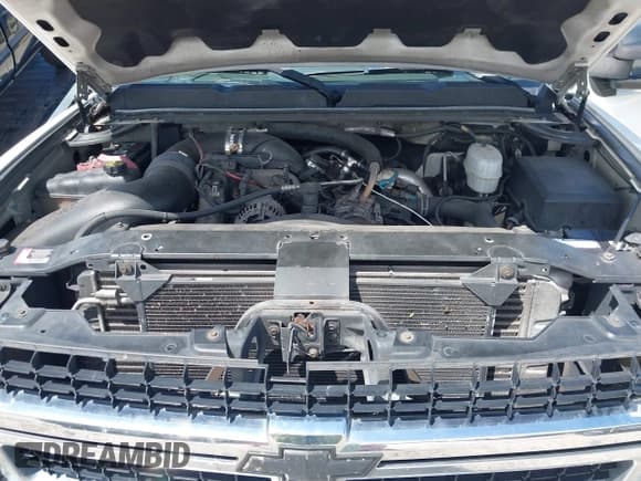 ✅ 2008 Chevrolet Silverado 2500HD 1LT • VIN: 1GCHC23648F108250 • Lot: 42503346. Wystawiony na IAAI z przebiegiem 306 258 mil. Bezpłatny archiwum sprzedaży aukcyjnych z USA i szczegółowy raport historii pojazdu na DreamBid. Zdjęcie 10.