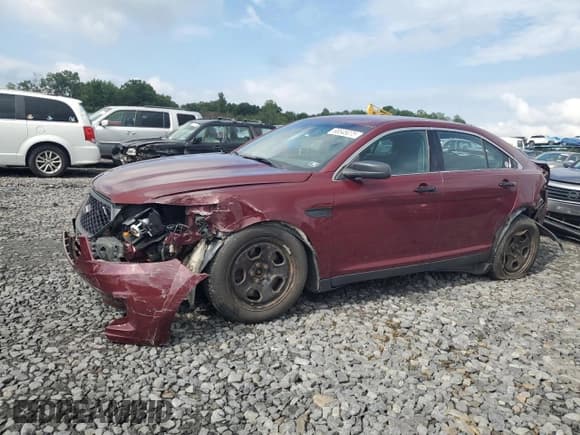 ✅ 2013 Ford Police Interceptor • VIN: 1FAHP2MK0DG231263 • Лот: 68545075. Опубликован ранее на Copart с пробегом 185 894 миль. Бесплатный доступ к архиву аукционных продаж из США и подробный отчёт об истории автомобиля на DreamBid. Изображение 1.