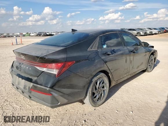 ✅ 2024 Hyundai Elantra SEL • VIN: KMHLM4DG2RU737718 • Lot: 85920555. Listed on Copart with 52,009 mi. Free auction sales archive from the USA and detailed vehicle history report at DreamBid. Image 3.