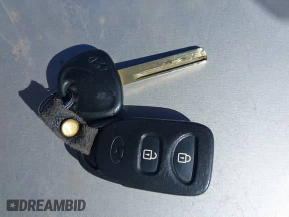 ✅ 2015 Hyundai Accent GLS • VIN: KMHCT4AE5FU898968 • Лот: 43459712. Опубликован ранее на IAAI с пробегом 132 350 миль. Бесплатный доступ к архиву аукционных продаж из США и подробный отчёт об истории автомобиля на DreamBid. Изображение 11.