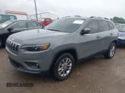 ✅ 2021 Jeep Cherokee Latitude Plus • VIN: 1C4PJMLB4MD101492 • Lot: 42426027. Wystawiony na IAAI z przebiegiem 22 856 mil. Bezpłatny archiwum sprzedaży aukcyjnych z USA i szczegółowy raport historii pojazdu na DreamBid. Zdjęcie 2.