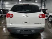 ✅ 2011 Chevrolet Traverse 2LT • VIN: 1GNKVJED3BJ290007 • Lot: 62310364. Wystawiony na Copart z przebiegiem 172 318 mil. Bezpłatny archiwum sprzedaży aukcyjnych z USA i szczegółowy raport historii pojazdu na DreamBid. Zdjęcie 6.