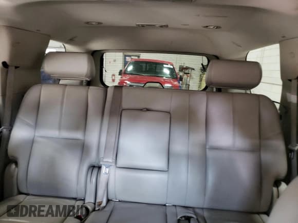 ✅ 2009 GMC Yukon SLT 4SA • VIN: 1GKFK33049R175673 • Lot: 52999605. Listed on Copart with 146,269 mi. Free auction sales archive from the USA and detailed vehicle history report at DreamBid. Image 10.