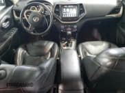 ✅ 2016 Jeep Cherokee Limited • VIN: 1C4PJMDS7GW192894 • Lot: 90115165. Wystawiony na Copart z przebiegiem 365 860 mil. Bezpłatny archiwum sprzedaży aukcyjnych z USA i szczegółowy raport historii pojazdu na DreamBid. Zdjęcie 8.