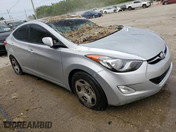 2013 Hyundai Elantra Limited с VIN KMHDH4AE0DU008248, выставлен на аукционе Copart как лот 58527245 с пробегом Не указан миль и Списание • Salvage title. История ставок и продаж доступна на DreamBid. Изображение 4.