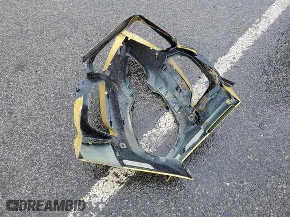 ✅ 2017 BMW M4 • VIN: WBS3R9C53HK708847 • Лот: 51604635. Опубликован ранее на Copart с пробегом 78 560 миль. Бесплатный доступ к архиву аукционных продаж из США и подробный отчёт об истории автомобиля на DreamBid. Изображение 14.