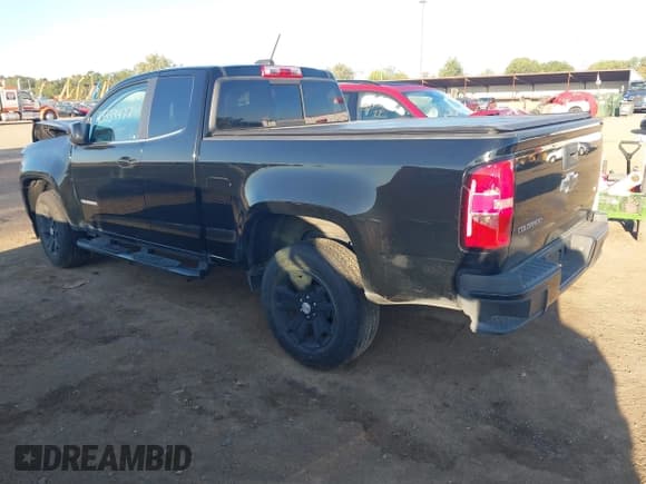 ✅ 2018 Chevrolet Colorado 2WD LT • VIN: 1GCHSCEA2J1136173 • Lot: 43339477. Listed on IAAI with 32,114 mi. Free auction sales archive from the USA and detailed vehicle history report at DreamBid. Image 3.