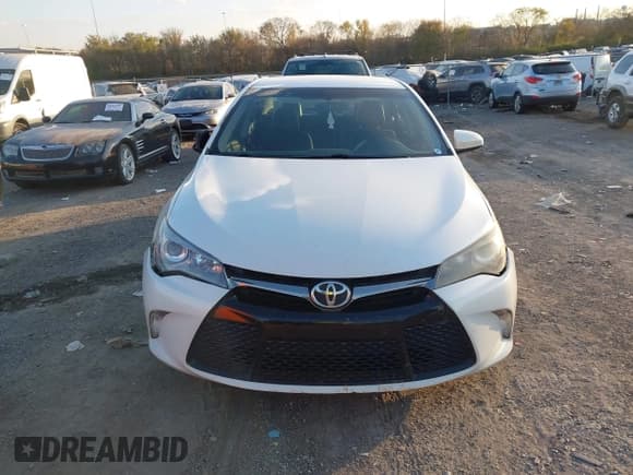 ✅ 2015 Toyota Camry SE • VIN: 4T1BF1FK4FU491630 • Лот: 43680972. Опубликован ранее на IAAI с пробегом 172 533 миль. Бесплатный доступ к архиву аукционных продаж из США и подробный отчёт об истории автомобиля на DreamBid. Изображение 12.