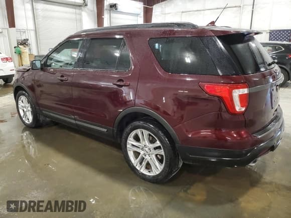 ✅ 2018 Ford Explorer XLT • VIN: 1FM5K8D83JGA97892 • Lot: 91930285. Wystawiony na Copart z przebiegiem 98 603 mil. Bezpłatny archiwum sprzedaży aukcyjnych z USA i szczegółowy raport historii pojazdu na DreamBid. Zdjęcie 2.