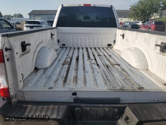 ✅ 2018 Ford F-250 XL • VIN: 1FT7X2B68JEB06238 • Lot: 67950745. Listed on Copart with 86,670 mi. Free auction sales archive from the USA and detailed vehicle history report at DreamBid. Image 10.