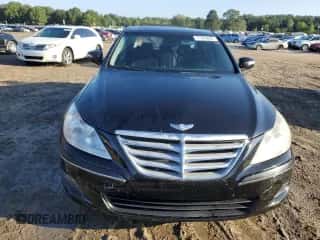 2009 Hyundai Genesis z VIN KMHGC46E09U054187, wystawiony jako Copart lot #71584024 z przebiegiem 325 244 mil mil oraz Szkoda całkowita • Salvage title. Historia ofert i sprzedaży dostępna na DreamBid. Obrazek 5.