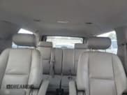 ✅ 2010 Chevrolet Suburban LTZ • VIN: 1GNUKKE36AR216773 • Lot: 74616484. Wystawiony na Copart z przebiegiem 247 900 mil. Bezpłatny archiwum sprzedaży aukcyjnych z USA i szczegółowy raport historii pojazdu na DreamBid. Zdjęcie 10.