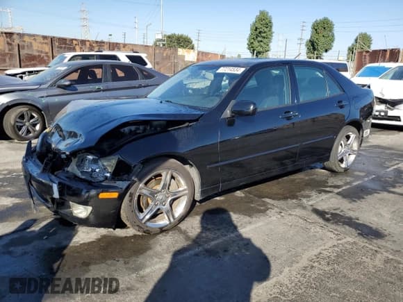 ✅ 2002 Lexus IS 300/350 • VIN: JTHBD192420040459 • Lot: 77214534. Listed on Copart with 214,244 mi. Free auction sales archive from the USA and detailed vehicle history report at DreamBid. Image 1.