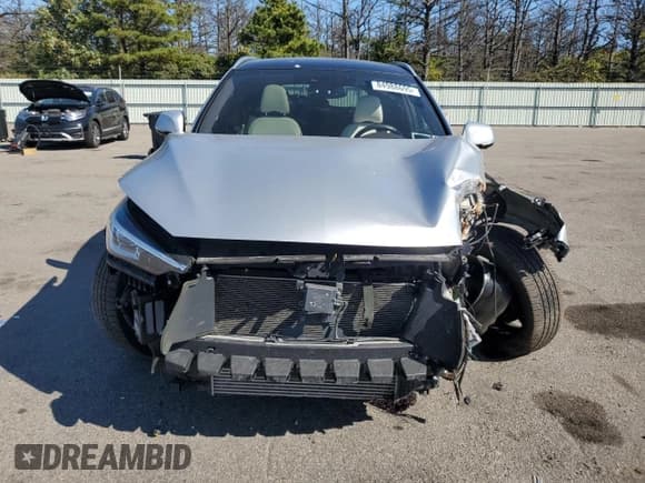 ✅ 2019 Infiniti QX50 Essential • VIN: 3PCAJ5M38KF136139 • Lot: 84988695. Wystawiony na Copart z przebiegiem 76 012 mil. Bezpłatny archiwum sprzedaży aukcyjnych z USA i szczegółowy raport historii pojazdu na DreamBid. Zdjęcie 5.