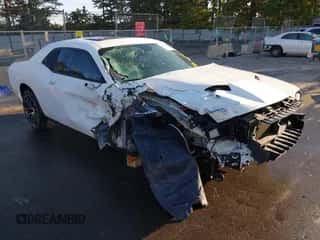 2018 Dodge Challenger T/A 392 z VIN 2C3CDZFJ6JH279560, wystawiony jako IAAI lot #43373624 z przebiegiem 68 221 mil mil oraz . Historia ofert i sprzedaży dostępna na DreamBid. Obrazek 1.