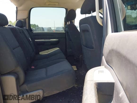 2010 Chevrolet Silverado 1500 LT z VIN 3GCRCSEA0AG279717, wystawiony jako IAAI lot #43033522 z przebiegiem 177 742 mil mil oraz . Historia ofert i sprzedaży dostępna na DreamBid. Obrazek 8.