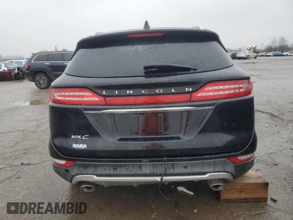 ✅ 2019 Lincoln MKC Standard • VIN: 5LMCJ1D90KUL51827 • Лот: 86822844. Опубликован ранее на Copart с пробегом Не указан. Бесплатный доступ к архиву аукционных продаж из США и подробный отчёт об истории автомобиля на DreamBid. Изображение 6.