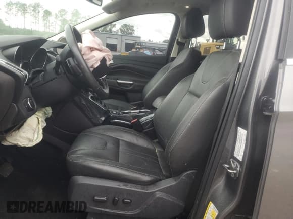 ✅ 2013 Ford Escape Titanium • VIN: 1FMCU0J93DUC51751 • Lot: 56179725. Listed on Copart with 48,688 mi. Free auction sales archive from the USA and detailed vehicle history report at DreamBid. Image 7.