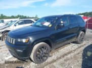 ✅ 2018 Jeep Grand Cherokee Altitude • VIN: 1C4RJEAG7JC141371 • Lot: 42557023. Wystawiony na IAAI z przebiegiem 179 660 mil. Bezpłatny archiwum sprzedaży aukcyjnych z USA i szczegółowy raport historii pojazdu na DreamBid. Zdjęcie 6.
