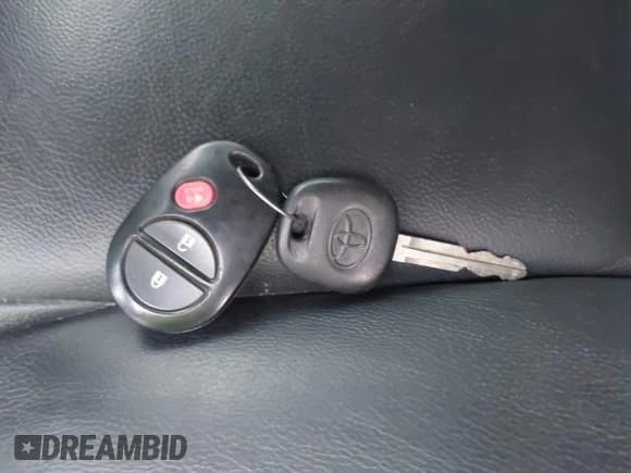 ✅ 2013 Toyota Tacoma • VIN: 5TFUU4EN3DX056559 • Lot: 43723808. Listed on IAAI with 187,593 mi. Free auction sales archive from the USA and detailed vehicle history report at DreamBid. Image 11.