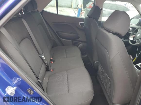 ✅ 2021 Hyundai Venue SE • VIN: KMHRB8A35MU118855 • Lot: 82691654. Listed on Copart with 8,130 mi. Free auction sales archive from the USA and detailed vehicle history report at DreamBid. Image 11.