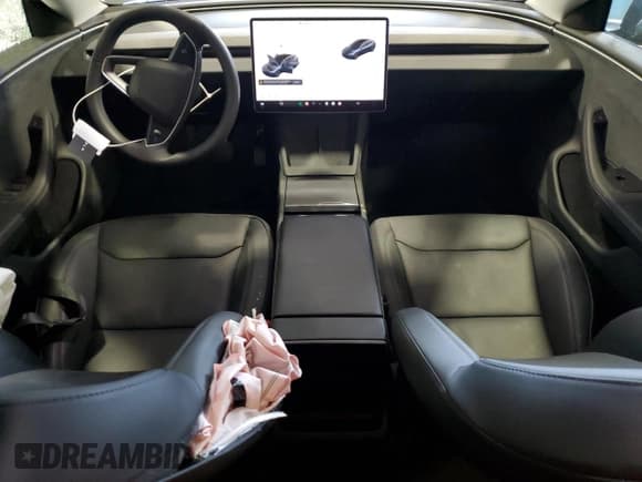 ✅ 2024 Tesla Model 3 Long Range • VIN: 5YJ3E1EB0RF753718 • Lot: 51165765. Wystawiony na Copart z przebiegiem 15 326 mil. Bezpłatny archiwum sprzedaży aukcyjnych z USA i szczegółowy raport historii pojazdu na DreamBid. Zdjęcie 8.