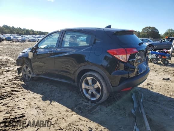 ✅ 2018 Honda HR-V LX • VIN: 3CZRU6H32JG700929 • Лот: 86542305. Опубликован ранее на Copart с пробегом 69 076 миль. Бесплатный доступ к архиву аукционных продаж из США и подробный отчёт об истории автомобиля на DreamBid. Изображение 2.