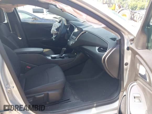 2019 Chevrolet Malibu LS with VIN 1G1ZC5ST4KF155694, listed as a IAAI auction lot 42515486 with 85,210 mi miles and . Bid and sale history available at DreamBid. Image 5.