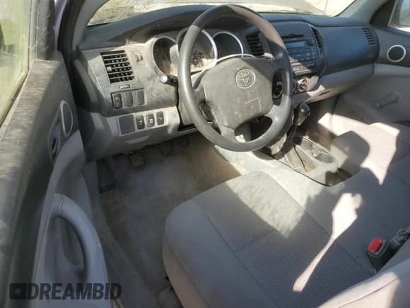 ✅ 2011 Toyota Tacoma • VIN: 5TFPX4EN5BX001161 • Lot: 80578335. Wystawiony na Copart z przebiegiem 229 619 mil. Bezpłatny archiwum sprzedaży aukcyjnych z USA i szczegółowy raport historii pojazdu na DreamBid. Zdjęcie 8.