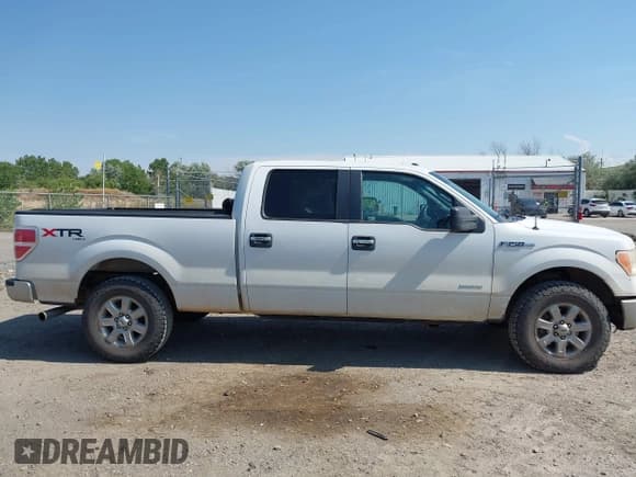 ✅ 2013 Ford F-150 XL • VIN: 1FTFW1ET1DFB25030 • Lot: 42783502. Wystawiony na IAAI z przebiegiem 175 968 mil. Bezpłatny archiwum sprzedaży aukcyjnych z USA i szczegółowy raport historii pojazdu na DreamBid. Zdjęcie 13.