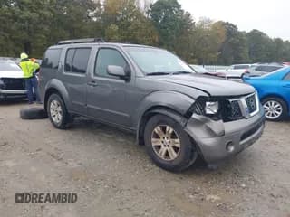 ✅ 2005 Nissan Pathfinder XE • VIN: 5N1AR18W15C707215 • Лот: 43547547. Опубликован ранее на IAAI с пробегом 234 876 миль. Бесплатный доступ к архиву аукционных продаж из США и подробный отчёт об истории автомобиля на DreamBid. Изображение 1.