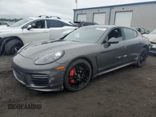 ✅ 2016 Porsche Panamera GTS • VIN: WP0AF2A7XGL080197 • Lot: 61153215. Wystawiony na Copart z przebiegiem 61 678 mil. Bezpłatny archiwum sprzedaży aukcyjnych z USA i szczegółowy raport historii pojazdu na DreamBid. Zdjęcie 1.