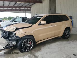 ✅ 2020 Jeep Grand Cherokee SRT • VIN: 1C4RJFDJ7LC398319 • Лот: 65718385. Опубликован ранее на Copart с пробегом 37 674 миль. Бесплатный доступ к архиву аукционных продаж из США и подробный отчёт об истории автомобиля на DreamBid. Изображение 1.