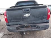 ✅ 2007 Chevrolet Avalanche LTZ • VIN: 3GNFK12357G286474 • Лот: 42110263. Опубликован ранее на IAAI с пробегом 282 901 миль. Бесплатный доступ к архиву аукционных продаж из США и подробный отчёт об истории автомобиля на DreamBid. Изображение 16.