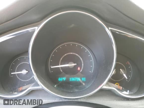 ✅ 2012 Chevrolet Malibu 1LT • VIN: 1G1ZC5E07CF343614 • Lot: 77956914. Wystawiony na Copart z przebiegiem 136 726 mil. Bezpłatny archiwum sprzedaży aukcyjnych z USA i szczegółowy raport historii pojazdu na DreamBid. Zdjęcie 9.