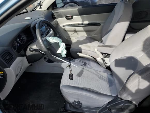 ✅ 2011 Hyundai Accent GS • VIN: KMHCM3ACXBU197102 • Лот: 43465955. Опубликован ранее на Copart с пробегом 113 024 миль. Бесплатный доступ к архиву аукционных продаж из США и подробный отчёт об истории автомобиля на DreamBid. Изображение 7.