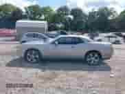 2018 Dodge Challenger R/T z VIN 2C3CDZBT9JH300893, wystawiony jako IAAI lot #42771152 z przebiegiem 195 216 mil mil oraz . Historia ofert i sprzedaży dostępna na DreamBid. Obrazek 14.