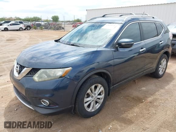 ✅ 2015 Nissan Rogue S • VIN: 5N1AT2MT7FC824687 • Lot: 43099848. Listed on IAAI with 197,750 mi. Free auction sales archive from the USA and detailed vehicle history report at DreamBid. Image 2.