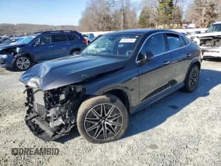 ✅ 2024 Mercedes-Benz GLC 43 AMG • VIN: W1NKJ8HB3RF163786 • Лот: 85992194. Опубликован ранее на Copart с пробегом Не указан. Бесплатный доступ к архиву аукционных продаж из США и подробный отчёт об истории автомобиля на DreamBid. Изображение 1.