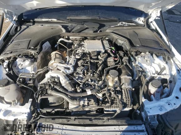 ✅ 2023 Mercedes-Benz C 43 AMG • VIN: W1KAF8HB3PR073401 • Lot: 87645465. Wystawiony na Copart z przebiegiem 27 805 mil. Bezpłatny archiwum sprzedaży aukcyjnych z USA i szczegółowy raport historii pojazdu na DreamBid. Zdjęcie 11.