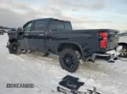 ✅ 2025 Chevrolet Silverado 2500HD LTZ • VIN: 2GC4KPE78S1111770 • Lot: 42172435. Wystawiony na Copart z przebiegiem 1 423 mil. Bezpłatny archiwum sprzedaży aukcyjnych z USA i szczegółowy raport historii pojazdu na DreamBid. Zdjęcie 2.