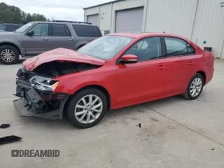 ✅ 2011 Volkswagen Jetta SE • VIN: 3VWDX7AJ4BM389932 • Lot: 86069485. Wystawiony na Copart z przebiegiem 110 042 mil. Bezpłatny archiwum sprzedaży aukcyjnych z USA i szczegółowy raport historii pojazdu na DreamBid. Zdjęcie 1.