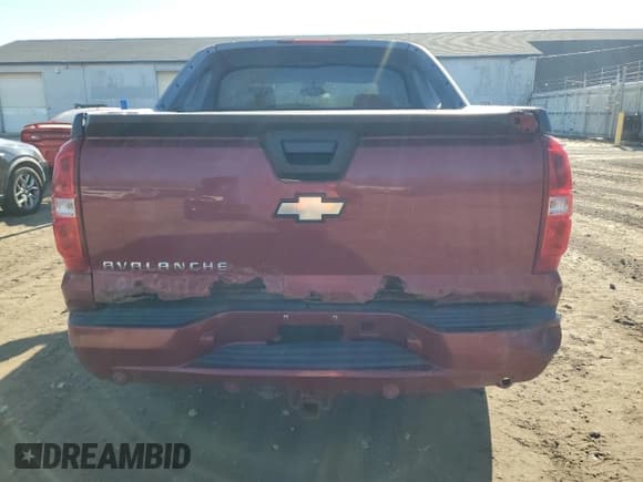 ✅ 2007 Chevrolet Avalanche LTZ • VIN: 3GNEK12367G112019 • Лот: 92904425. Опубликован ранее на Copart с пробегом 210 600 миль. Бесплатный доступ к архиву аукционных продаж из США и подробный отчёт об истории автомобиля на DreamBid. Изображение 6.