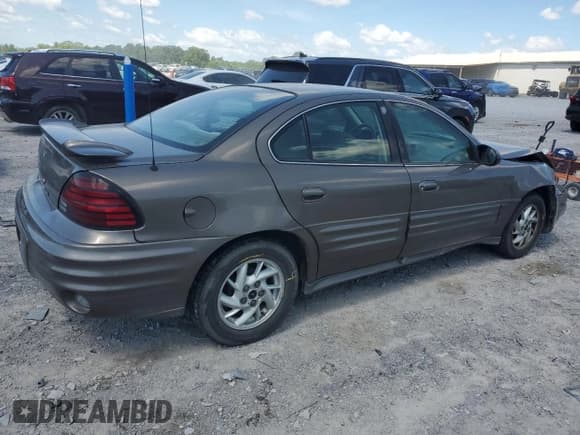 ✅ 2002 Pontiac Grand Am SE1 • VIN: 1G2NF52F42C283088 • Lot: 57897425. Listed on Copart with 139,473 mi. Free auction sales archive from the USA and detailed vehicle history report at DreamBid. Image 3.