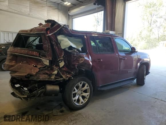 ✅ 2022 Jeep Wagoneer Series II • VIN: 1C4SJVBTXNS178357 • Лот: 80536315. Опубликован ранее на Copart с пробегом 38 005 миль. Бесплатный доступ к архиву аукционных продаж из США и подробный отчёт об истории автомобиля на DreamBid. Изображение 3.