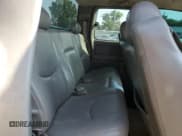 ✅ 2003 Chevrolet Silverado 1500 LS • VIN: 2GCEK19T831126182 • Лот: 71418014. Опубликован ранее на Copart с пробегом 268 105 миль. Бесплатный доступ к архиву аукционных продаж из США и подробный отчёт об истории автомобиля на DreamBid. Изображение 10.