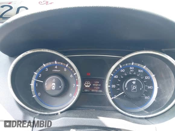 2011 Hyundai Sonata SE with VIN 5NPEC4ABXBH186172, listed as a IAAI auction lot 42737877 with 89,732 mi miles and . Bid and sale history available at DreamBid. Image 7.