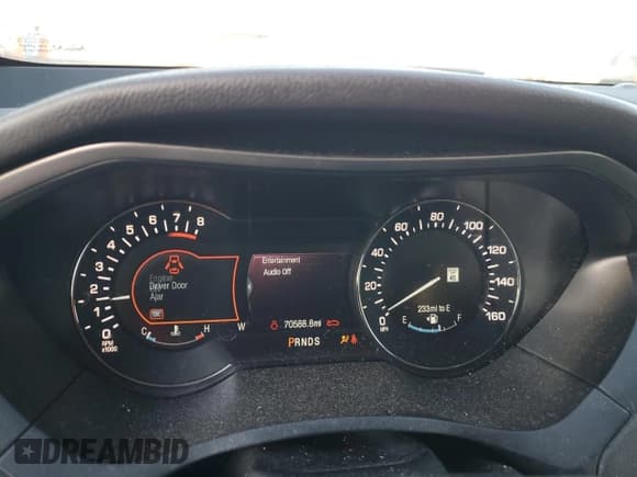 ✅ 2014 Lincoln MKZ • VIN: 3LN6L2GK1ER829800 • Лот: 91613675. Опубликован ранее на Copart с пробегом 70 588 миль. Бесплатный доступ к архиву аукционных продаж из США и подробный отчёт об истории автомобиля на DreamBid. Изображение 9.