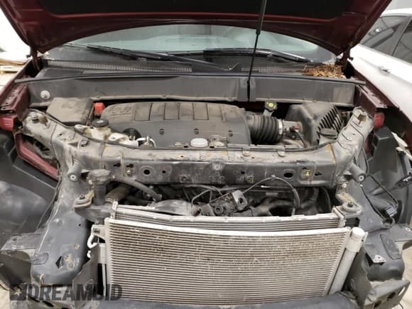 ✅ 2017 Chevrolet Traverse LT • VIN: 1GNKRGKD2HJ110729 • Lot: 72923253. Wystawiony na Copart z przebiegiem 83 591 mil. Bezpłatny archiwum sprzedaży aukcyjnych z USA i szczegółowy raport historii pojazdu na DreamBid. Zdjęcie 11.